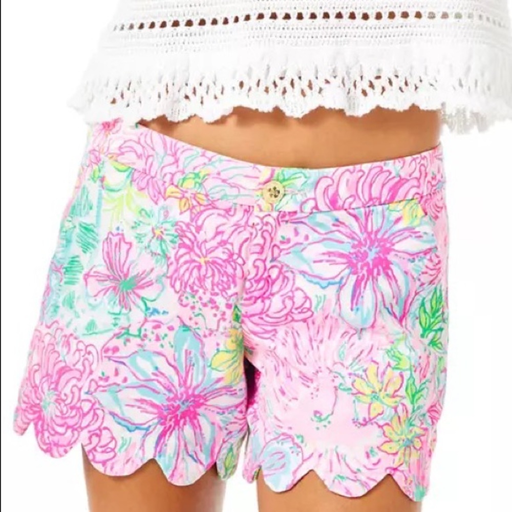 🎉SALE🎉 NWOT Lilly Pulitzer 5” Buttercup Stretch Shorts, 10